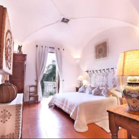Hotel Boutique La Casa Azul Cuernavaca Cameră foto